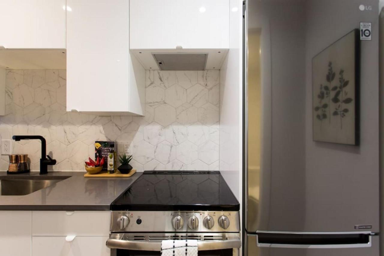 Palms Little Italy Studio With Full Bathroom By Denstays Μόντρεαλ Εξωτερικό φωτογραφία